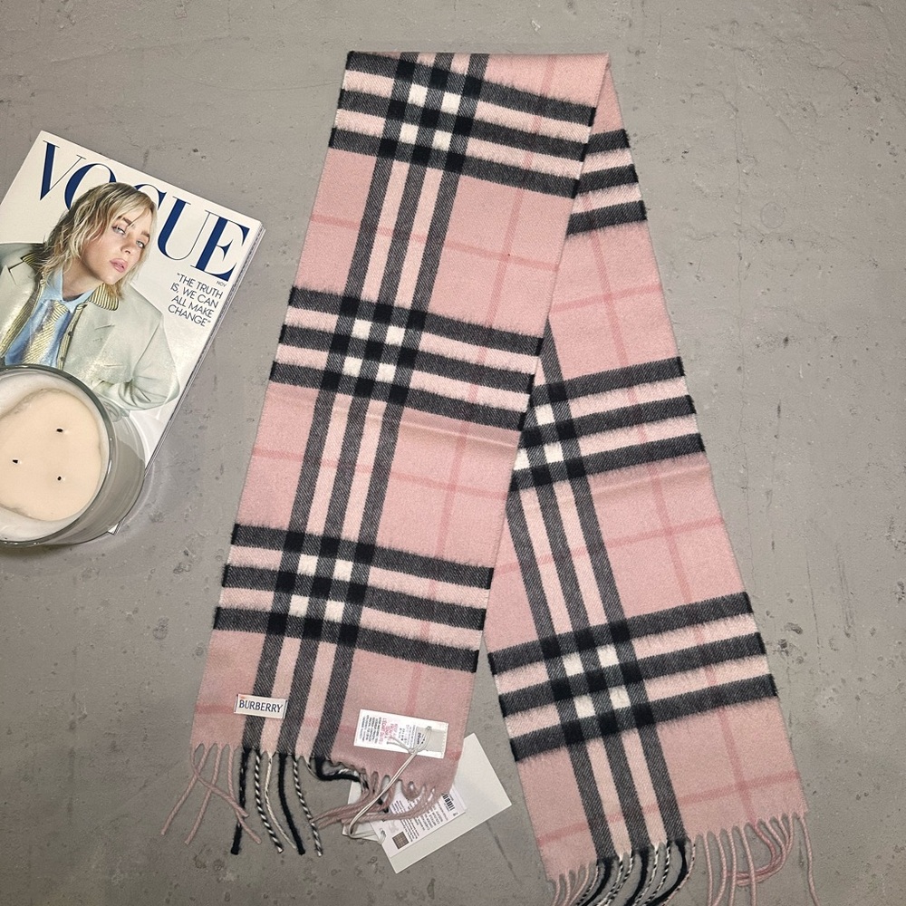 New  BURBERRY Check  100% Cashmere Unisex Ash RoseScarf /50 X 7.9 inches - Picture 5 of 8